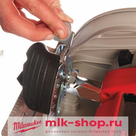 Циркулярная пила Milwaukee SCS 65 Q Арт. 638051