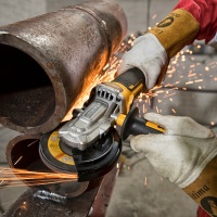 Аккумуляторная угловая шлифмашина DeWALT DCG405FN-XJ  