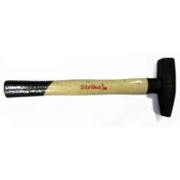 Молоток 1000гр с дерев.руч,с кольцом "Strike" Арт. 561000