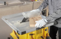 Пила настольная Stanley SST1800 1800Вт, 255*30мм, гл. 76мм (опоры в комплекте) Арт. SST1800-RU