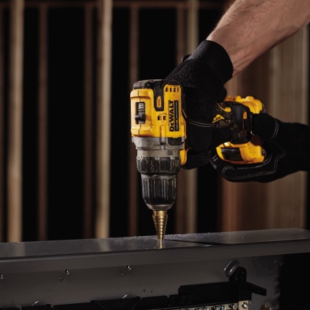 Дрель-шуруповерт акк DeWALT DCD708D2T-QW ультра компакт 18V*2.0Ah Арт. DCD708D2T-QW