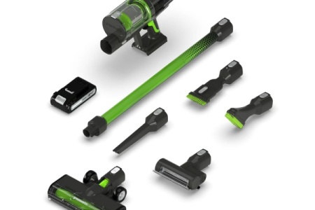 Беспроводной вертикальный пылесос greenworks GD24SVk4, 24v, в комплекте с АКБ 4 А·ч и ЗУ (аккумуляторный, зеленый) + 5 насадок