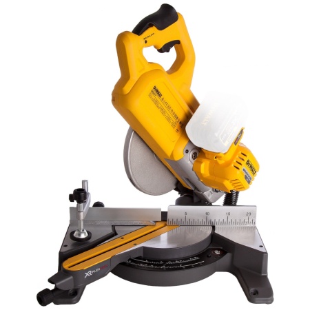 Пила торцов. акк DeWALT DCS777N-XJ 54V FLEXVOLT 216*30мм глуб.проп. 80мм без акк и ЗУ Арт. DCS777N-XJ