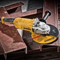 УШМ DeWalt DWE490-KS 230мм 2000Вт Арт. DWE490-KS
