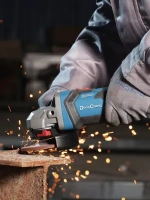 УШМ акк DongCheng DCSM04-125(TYPE EM) 20V*4Ач 125мм 9000об/мин 2 акк ЗУ кейс Арт. DCSM04-125(TYPE EM)