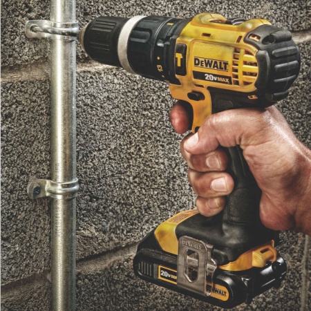 Дрель акк уд DeWALT DCD785C2 18V*1.5Ah Li-ion 60Нм БЗП подсвет. 2акк. Арт. DCD785C2-QW
