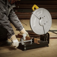 Пила монтажная Stanley SSC22 2200Вт, 355*25,4мм, рез 125мм Арт. SSC22-RU