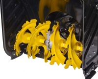 Снегоуборщик Huter SGC 6000 8л.с.,ш/в62/54см.,6F/2R,эл,старт,фара Арт. 70/7/7