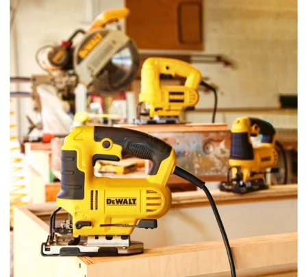 Лобзик DeWALT DWE349-QS 650Вт дер 85мм ход 20мм Арт. DWE349-QS