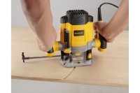 Фрезер Stanley SRR1200 1.2кВт 6/8мм 55мм 8000-27000об/мин Арт. SRR1200-RU