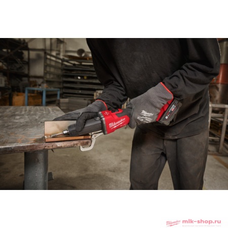 Аккумуляторная прямая шлифовальная машина Milwaukee M18 FUEL FDGRB-502X Арт. 4933480954