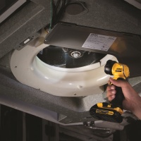 Фонарь акк Dewalt DCL040 18 V-LI Led без АКБ и ЗУ Арт. DCL040-XJ