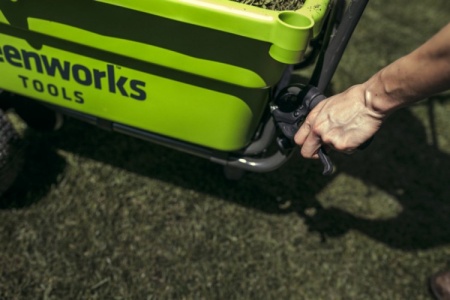 Ручная самоходная тележка  GREENWORKS (без акб. и з.у)