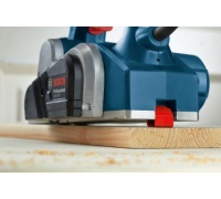 Рубанок BOSCH GHO 6500 82мм, 650Вт,  0-2,6мм Арт. 0601596000