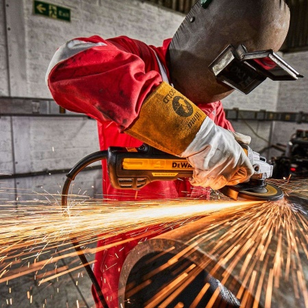 УШМ DeWalt DWE4357 125мм 1700Вт рег. об. пл. пуск, БЕСЩЕТ ДВИГ