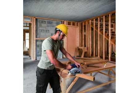 Пила дисковая BOSCH GKS 140 1400Вт, 184мм, 64мм  глубина пропила Арт. 06016B3020