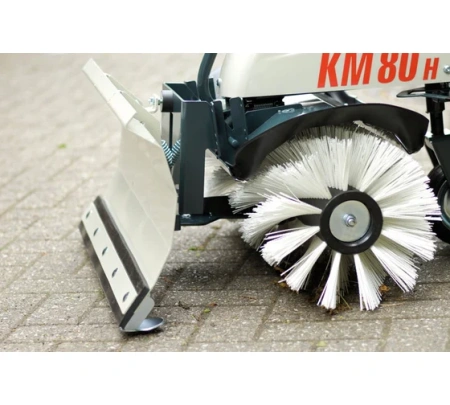 Cramer Гидростатическая подметальная машина Cramer KM HVR plus 100