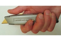 Нож Stanley 99Е с выдвижным  лезвием 155 мм Арт. 2-10-099