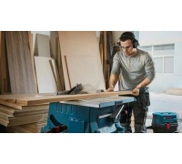 Стол распиловочный BOSCH GTS 254 1800Вт 555х555мм  диск 254мм 80мм глубина пропила Арт. 0601B45000