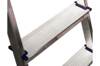 Стремянка алюм. 4 ступ. 82см Алюмет Арт. АМ704