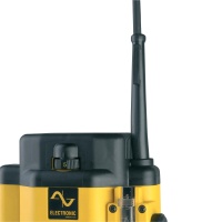 Фрезер DeWALT DW625E 2.0кВт 12.7мм 80мм 8000-20000об/мин пл. пуск Арт. DW625E-QS